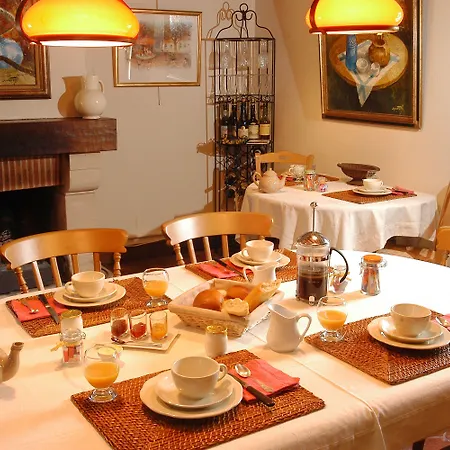 Domaine De La Mesange 3* Le Mesnil-Durand