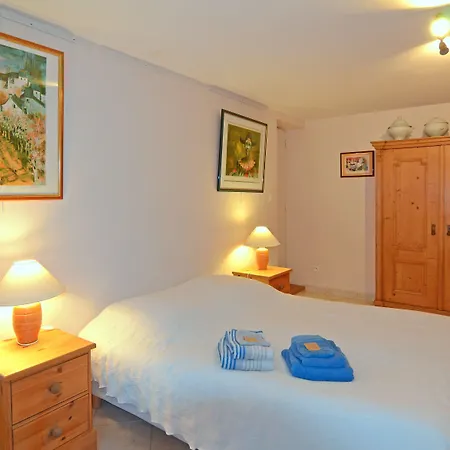 Domaine De La Mesange Bed and breakfast Le Mesnil-Durand