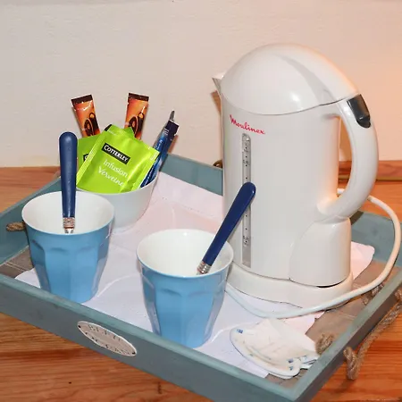 Domaine De La Mesange 3* Le Mesnil-Durand